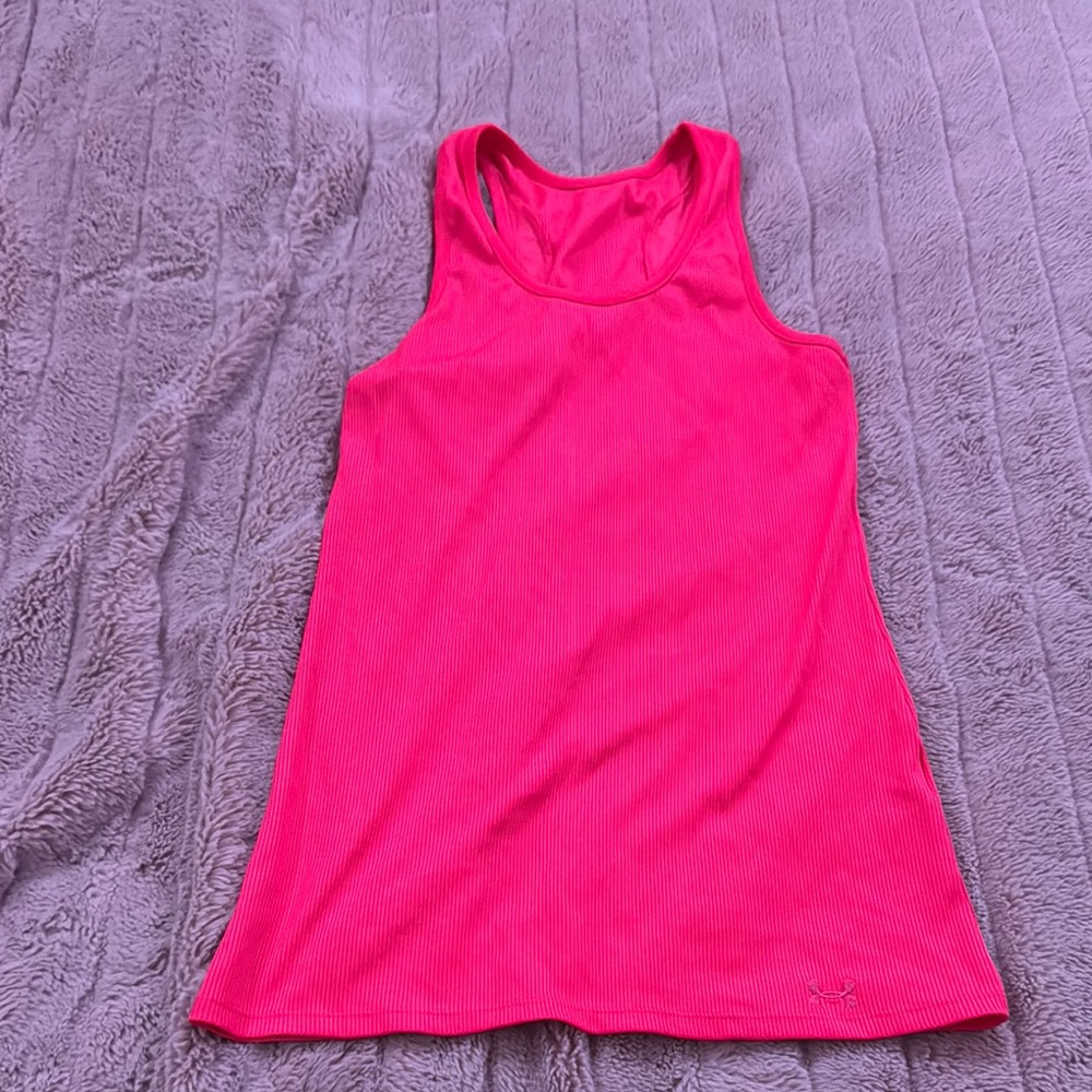 Under Armour Pink Athletic Tank Top with Racerback Design